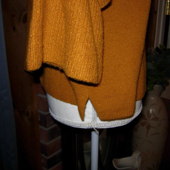 Madewell Yellow Tier Bell Sleeve Pullover Sweater Wool Blend XS - Picture 8 of 11